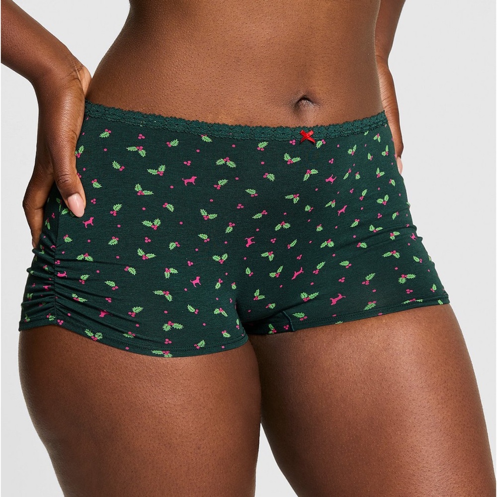 PINK VICTORIA’S SECRET Cotton Dorm Boyshort Deep Forest Holly Print Lace Trim M